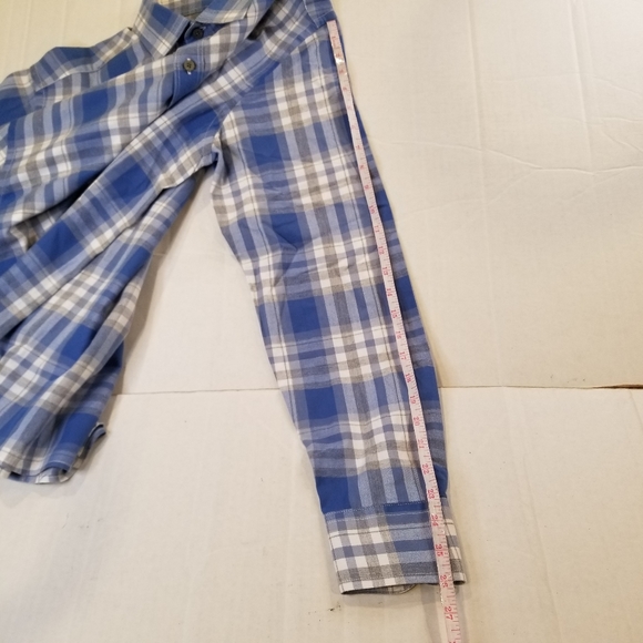 Untuckit Mens Short Sleeve Blue Check Plaid Button Up Size Medium Slim Fit Fiano - Picture 9 of 9
